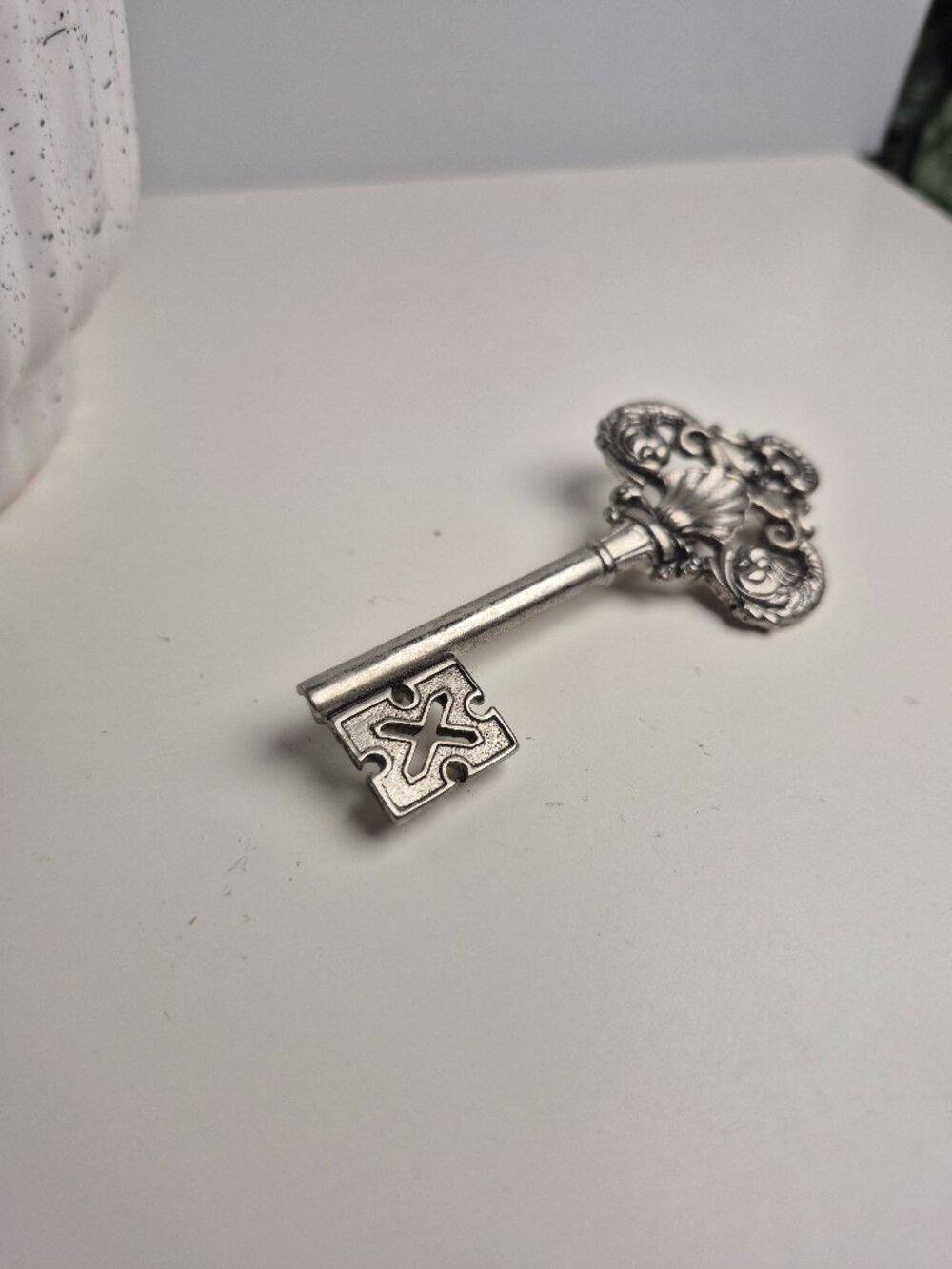 Sterling Silver Key Broach / Pin
